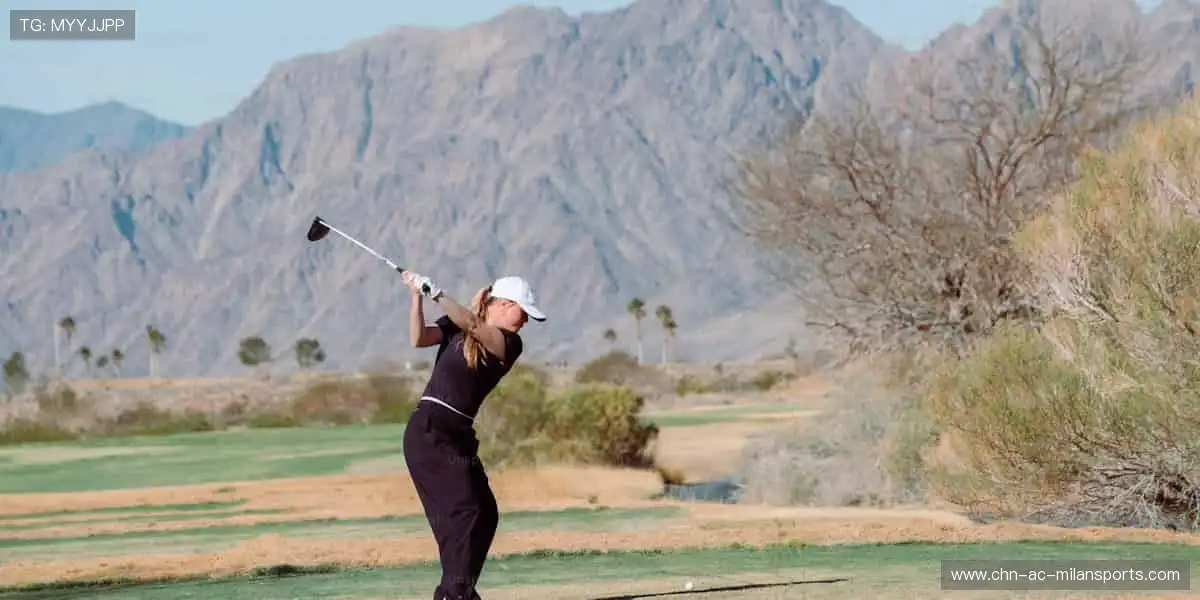 实时比分，互动弹幕，直播乐趣无穷！📱🎉